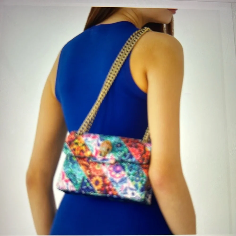 Kurt Geiger London Mini Kensington Crystal Shoulder Bag
Kurt Geiger Lond… - Picture 3 of 17